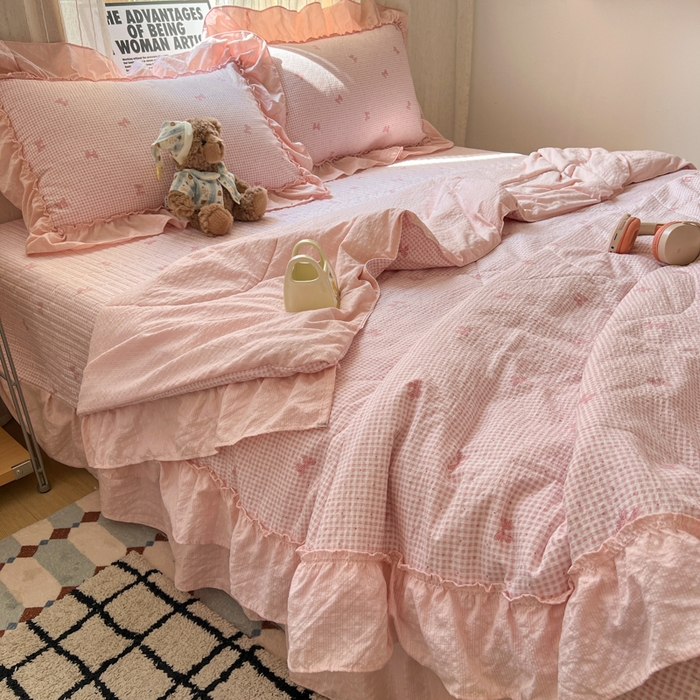 91家纺网 家纺一手货源 找家纺 欧尚 2026新款床盖款花边夏被四件套 格子结