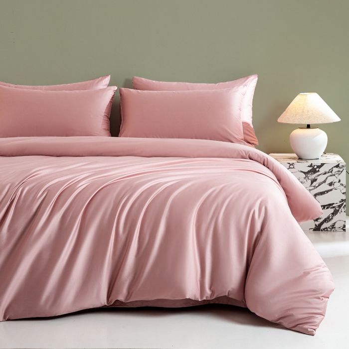 91家纺网 家纺一手货源 找家纺 （总）憨豆家纺 2026新款全棉60s四件套纯色贡缎纯棉被套床笠款三件套长绒棉被套