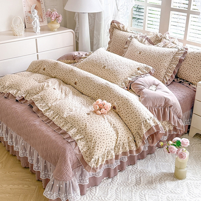 91家纺网 家纺一手货源 找家纺 2026春夏新款ins风小清新AB版法式云朵棉木棉床盖款四件套 奶咖森林