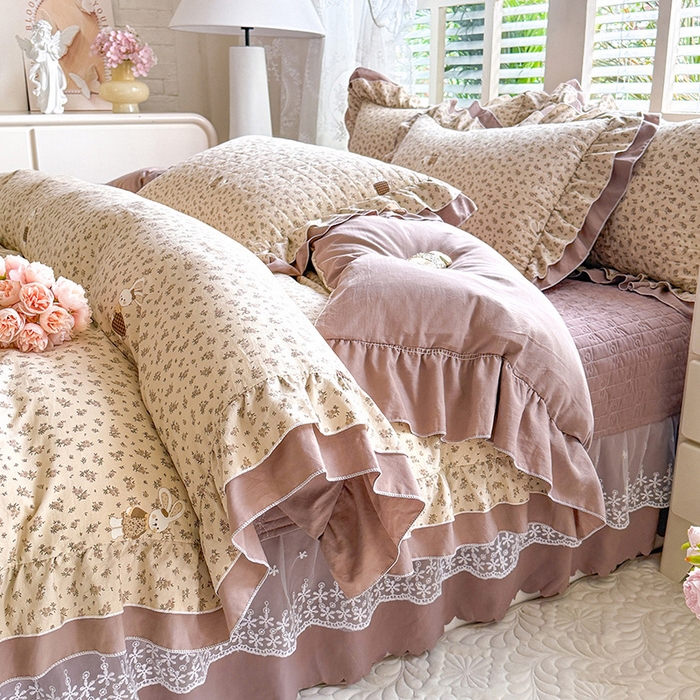 91家纺网 家纺一手货源 找家纺 2026春夏新款ins风小清新AB版法式云朵棉木棉床盖款四件套 奶咖森林