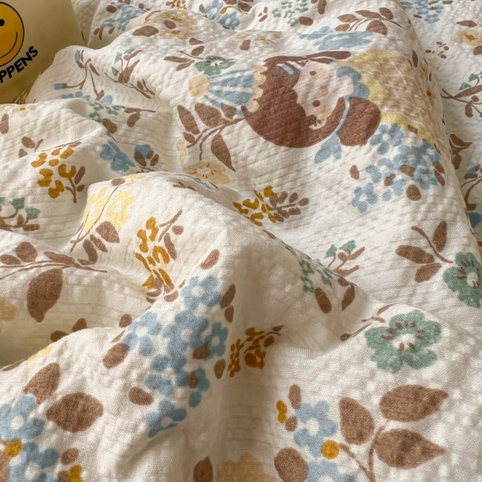 91家纺网 家纺一手货源 找家纺 欧尚 2026新款床盖款花边夏被四件套 花镜人偶黄