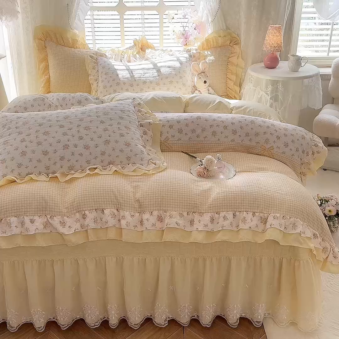 91家纺网 家纺一手货源 找家纺 2026春夏新款ins风小清新AB版法式云朵棉木棉床盖款四件套 奶酪芝士