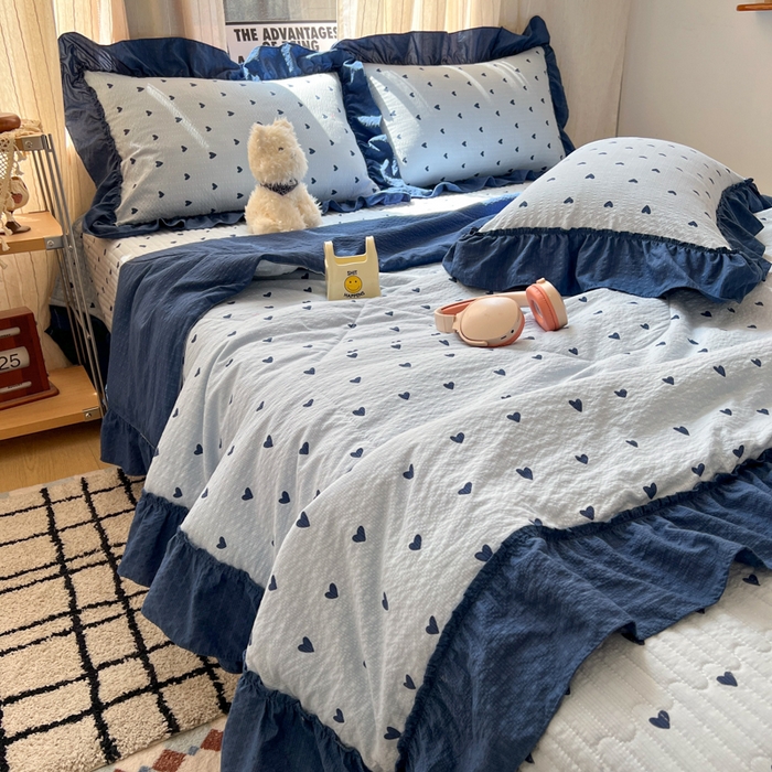 91家纺网 家纺一手货源 找家纺 欧尚 2026新款床盖款花边夏被四件套 兰爱心