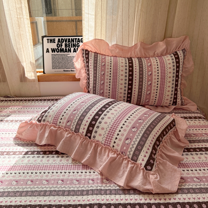 91家纺网 家纺一手货源 找家纺 欧尚 2026新款床盖款花边夏被四件套 猫咪集