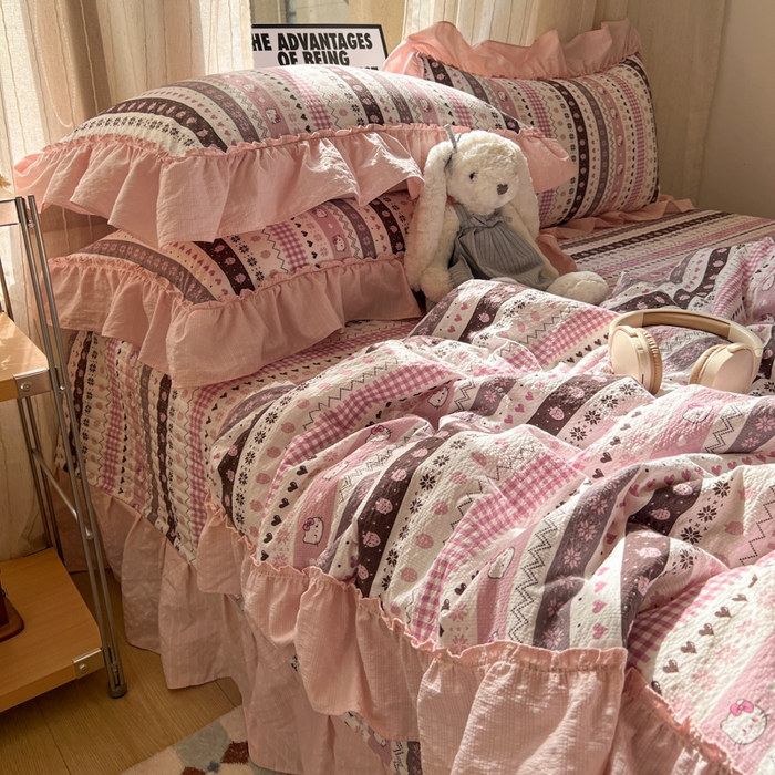 91家纺网 家纺一手货源 找家纺 欧尚 2026新款床盖款花边夏被四件套 猫咪集