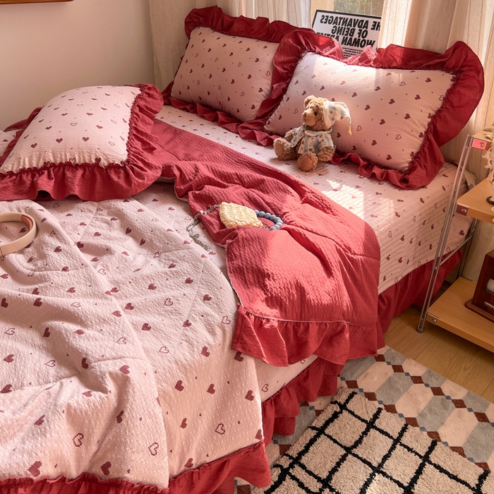 91家纺网 家纺一手货源 找家纺 欧尚 2026新款床盖款花边夏被四件套 朦胧粉红