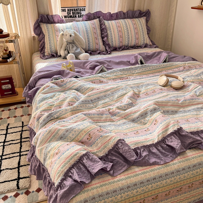 91家纺网 家纺一手货源 找家纺 欧尚 2026新款床盖款花边夏被四件套 甜心木马卷