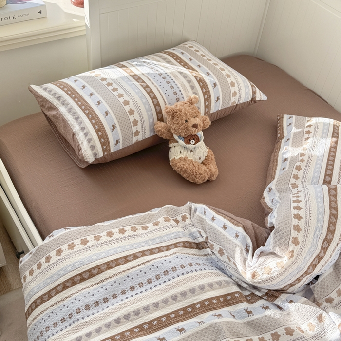 91家纺网 家纺一手货源 找家纺 （总）赛琳 2026新款春夏款泡芙纱双层纱加厚费尔岛系列四件套（有买家秀）