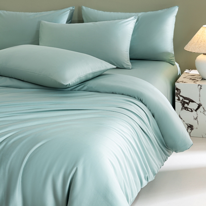 91家纺网 家纺一手货源 找家纺 憨豆家纺 2026新款全棉60s四件套纯色贡缎纯棉被套床笠款三件套长绒棉被套 薄荷绿