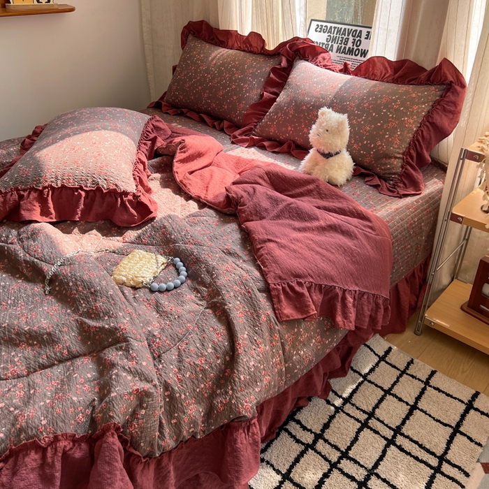 91家纺网 家纺一手货源 找家纺 欧尚 2026新款床盖款花边夏被四件套 胭脂