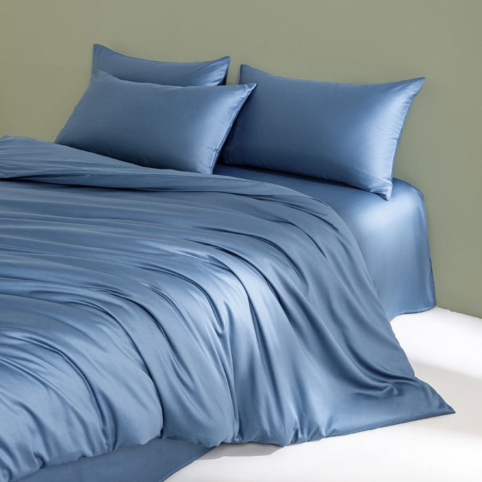 91家纺网 家纺一手货源 找家纺 憨豆家纺 2026新款全棉60s四件套纯色贡缎纯棉被套床笠款三件套长绒棉被套 宾利蓝