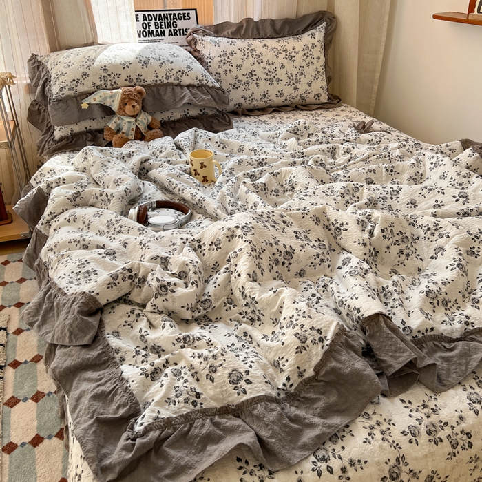 91家纺网 家纺一手货源 找家纺 欧尚 2026新款床盖款花边夏被四件套 只闻花香