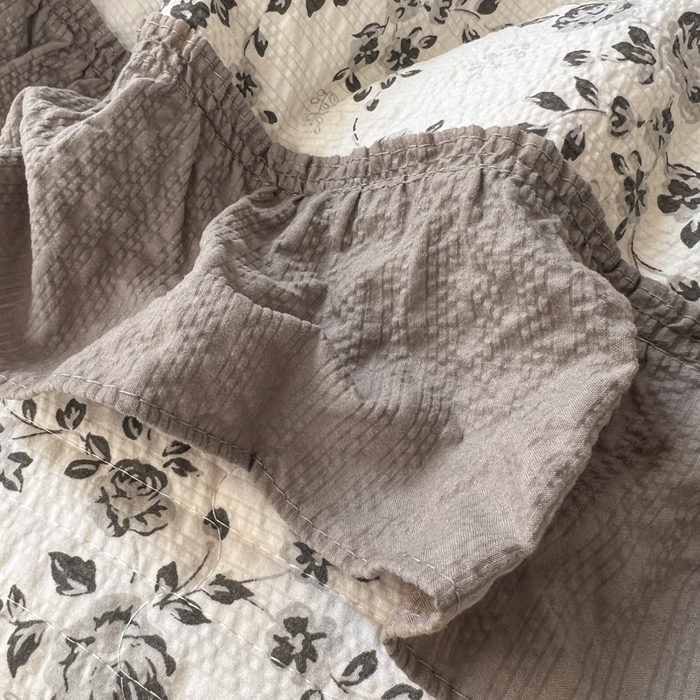 91家纺网 家纺一手货源 找家纺 欧尚 2026新款床盖款花边夏被四件套 只闻花香