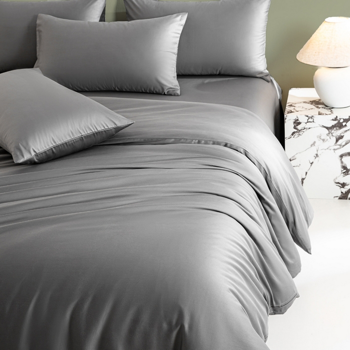 91家纺网 家纺一手货源 找家纺 憨豆家纺 2026新款全棉60s四件套纯色贡缎纯棉被套床笠款三件套长绒棉被套 高级灰