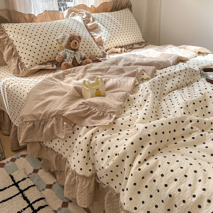 91家纺网 家纺一手货源 找家纺 欧尚 2026新款床盖款花边夏被四件套 棕星点