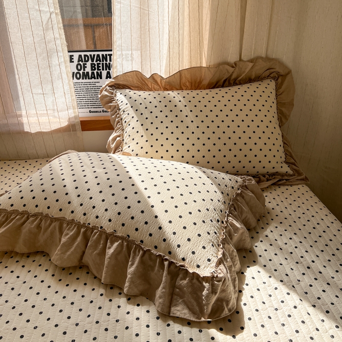 91家纺网 家纺一手货源 找家纺 欧尚 2026新款床盖款花边夏被四件套 棕星点