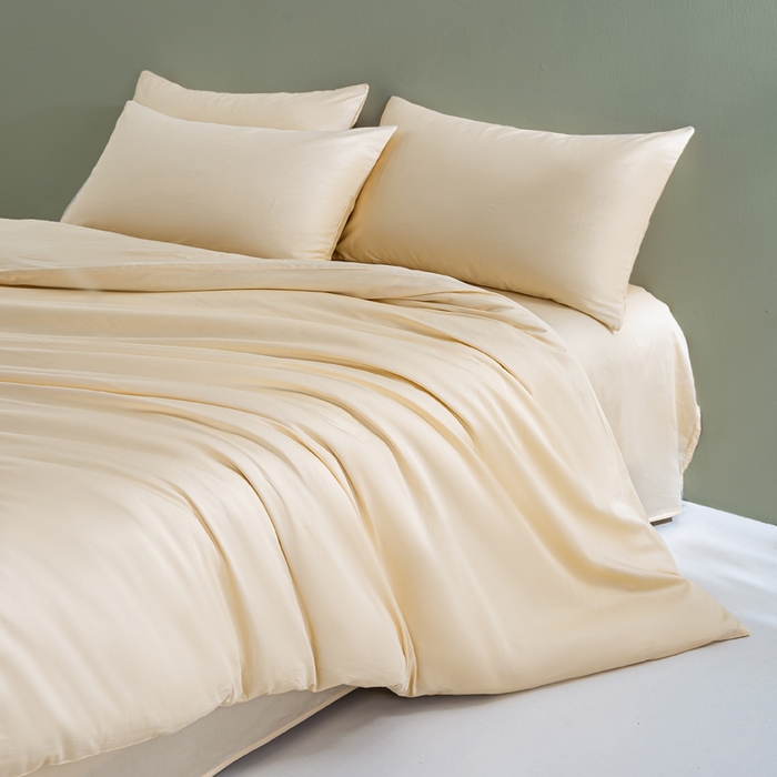 91家纺网 家纺一手货源 找家纺 憨豆家纺 2026新款全棉60s四件套纯色贡缎纯棉被套床笠款三件套长绒棉被套 奶昔白