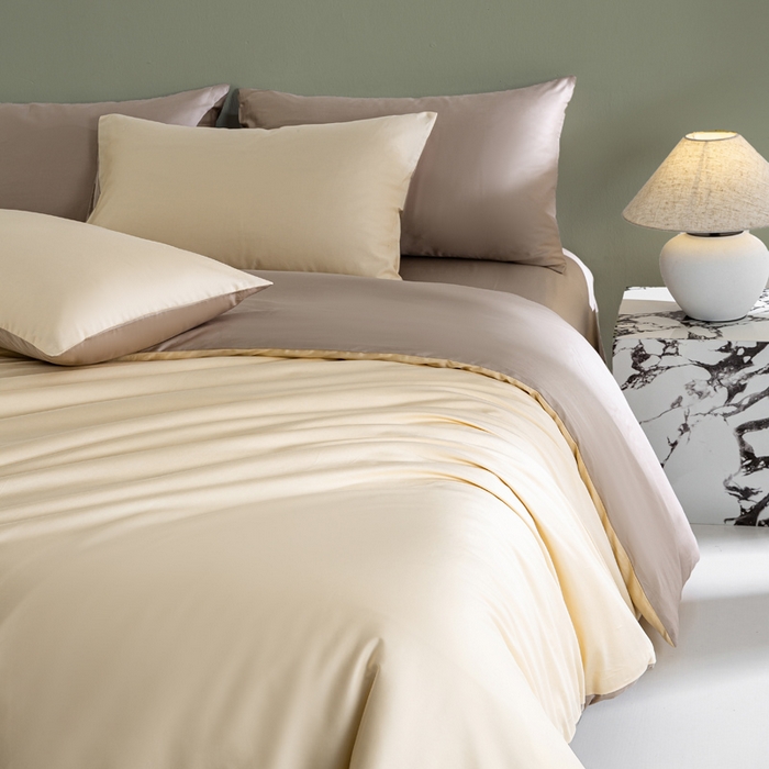 91家纺网 家纺一手货源 找家纺 憨豆家纺 2026新款全棉60s四件套纯色贡缎纯棉被套床笠款三件套长绒棉被套 奶昔白+奶咖