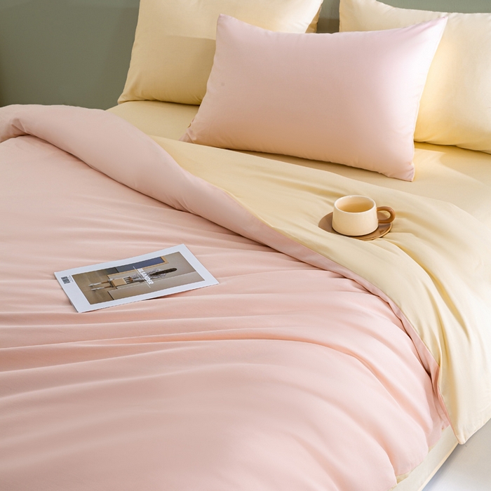 91家纺网 家纺一手货源 找家纺 憨豆家纺 2026新款全棉60s四件套纯色贡缎纯棉被套床笠款三件套长绒棉被套 樱花粉+奶昔白