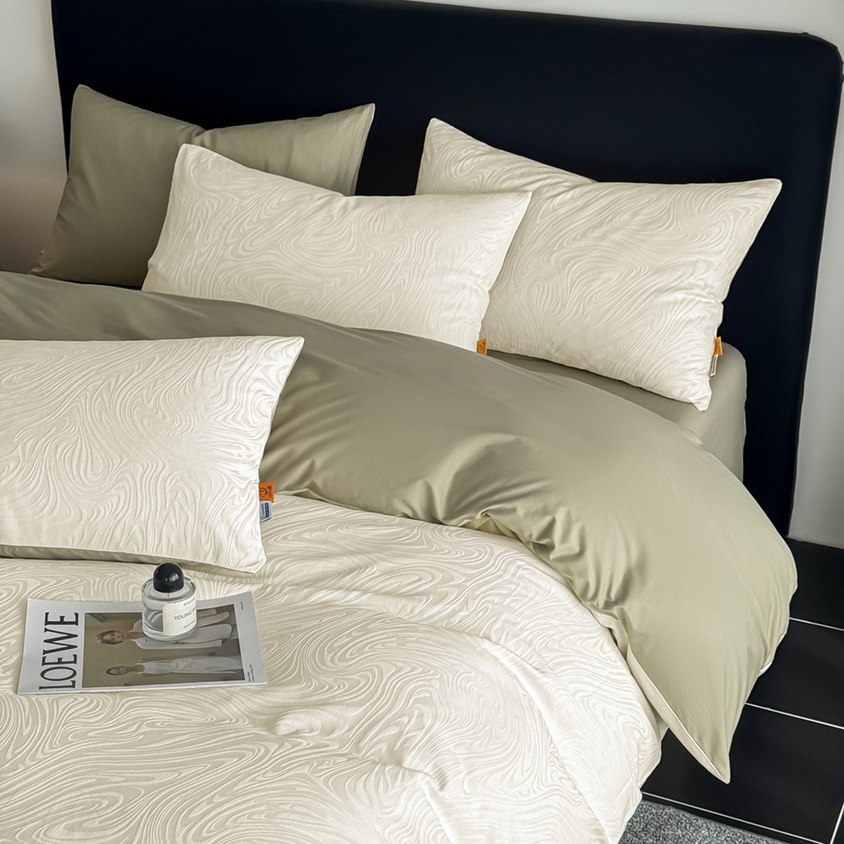 91家纺网 家纺一手货源 找家纺 简宜家居（朝初家纺） 2026新款四季40支全棉提花纯棉四件套--彩绘系列 青禾纹-松烟