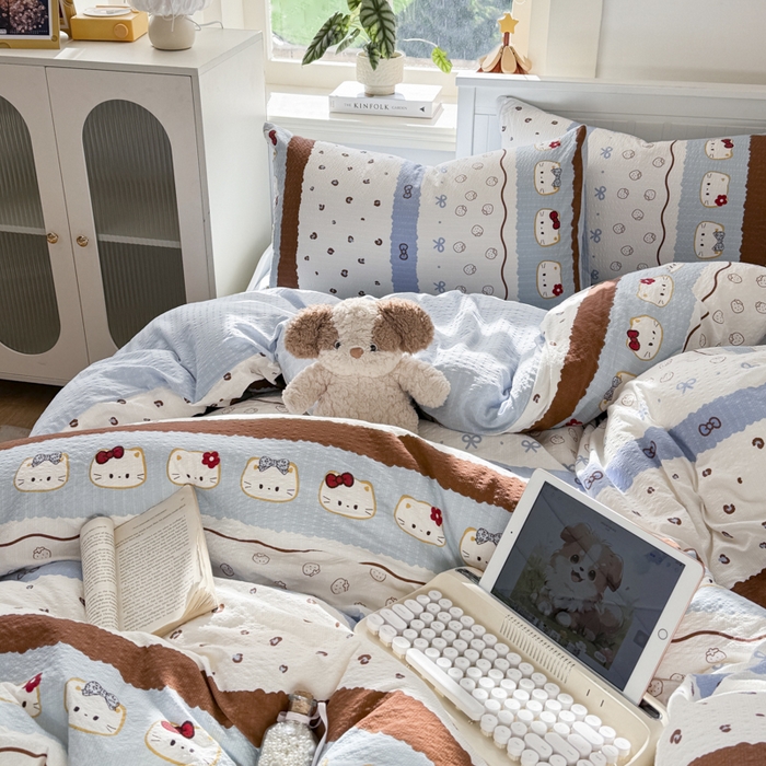 91家纺网 家纺一手货源 找家纺 赛琳 2026新款春夏款泡芙纱双层纱加厚费尔岛系列四件套（有买家秀） 可可小猫条