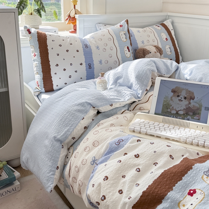 91家纺网 家纺一手货源 找家纺 赛琳 2026新款春夏款泡芙纱双层纱加厚费尔岛系列四件套（有买家秀） 可可小猫条