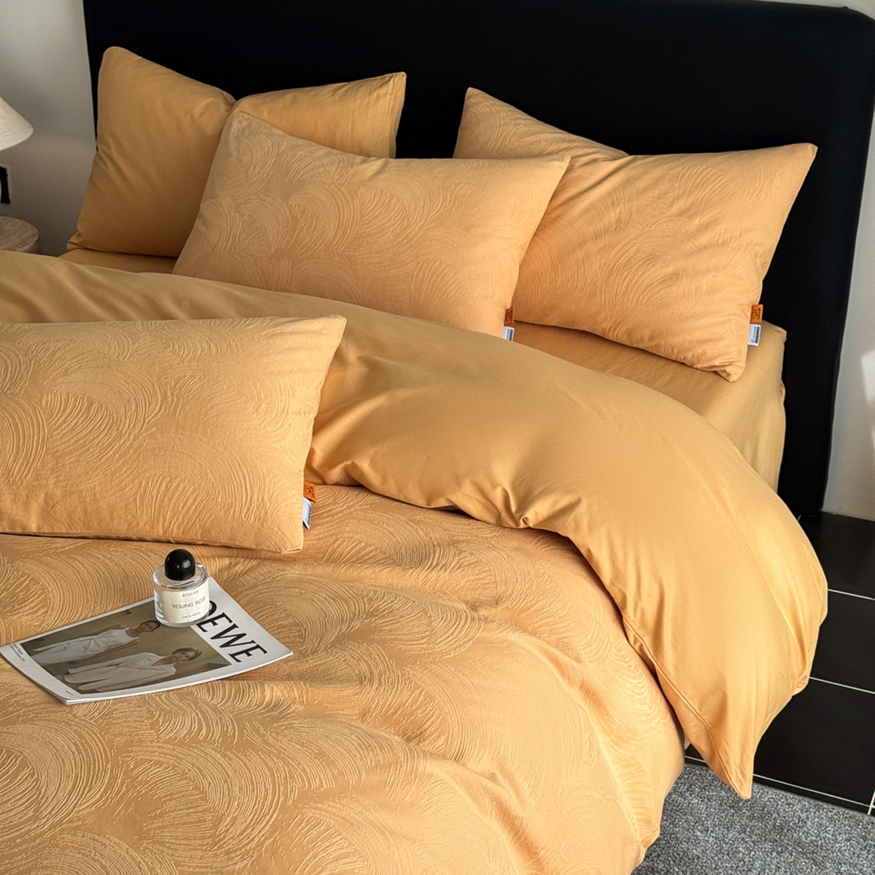 91家纺网 家纺一手货源 找家纺 简宜家居（朝初家纺） 2026新款四季40支全棉提花纯棉四件套--彩绘系列 彩绘-橘光