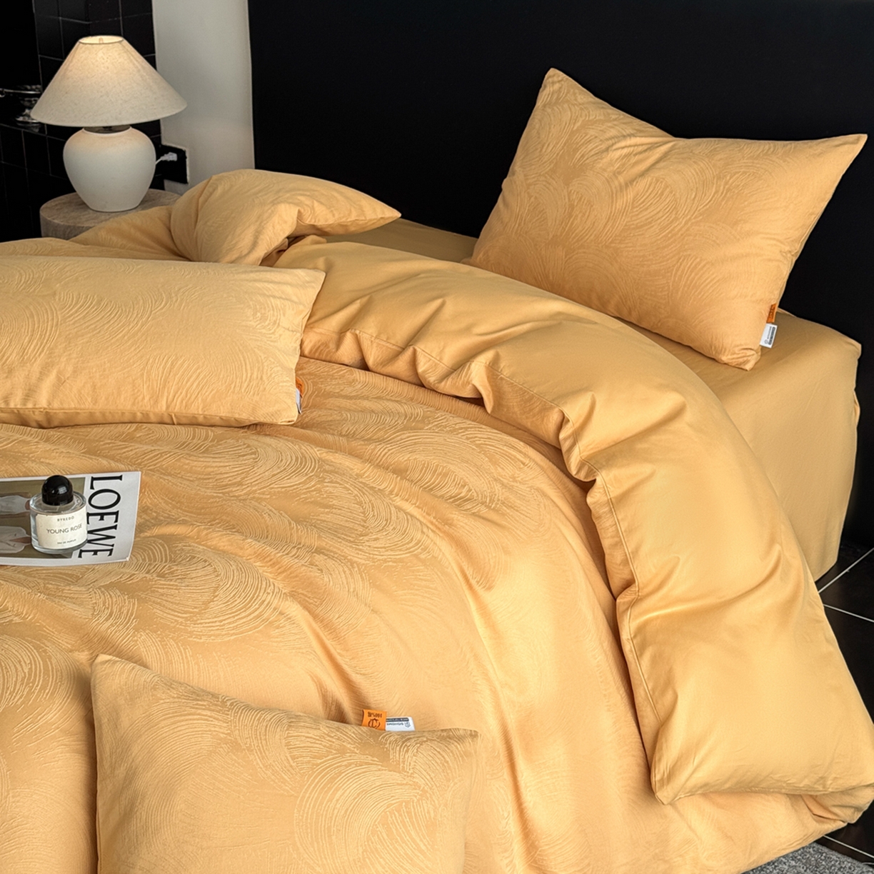 91家纺网 家纺一手货源 找家纺 简宜家居（朝初家纺） 2026新款四季40支全棉提花纯棉四件套--彩绘系列 彩绘-橘光