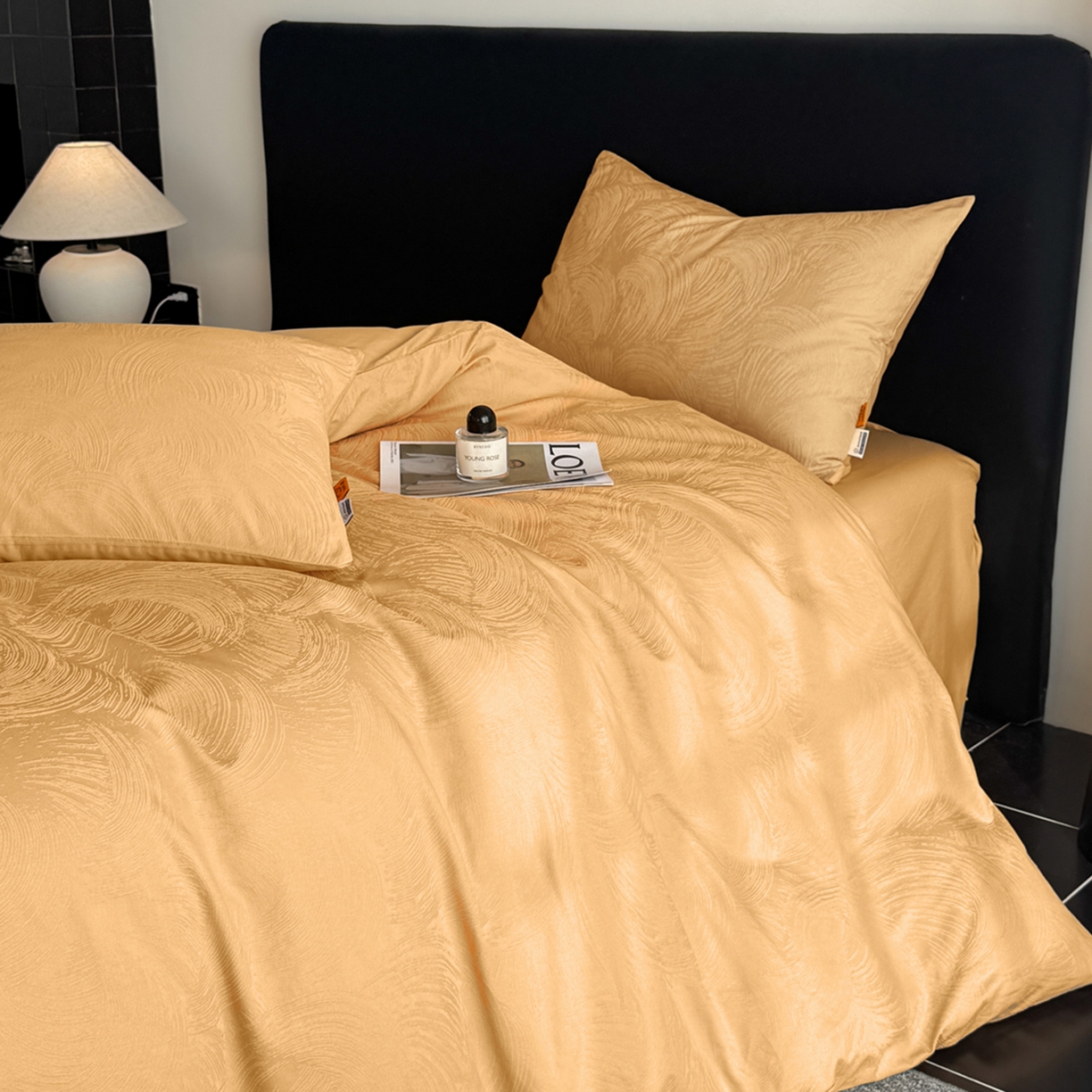 91家纺网 家纺一手货源 找家纺 简宜家居（朝初家纺） 2026新款四季40支全棉提花纯棉四件套--彩绘系列 彩绘-橘光