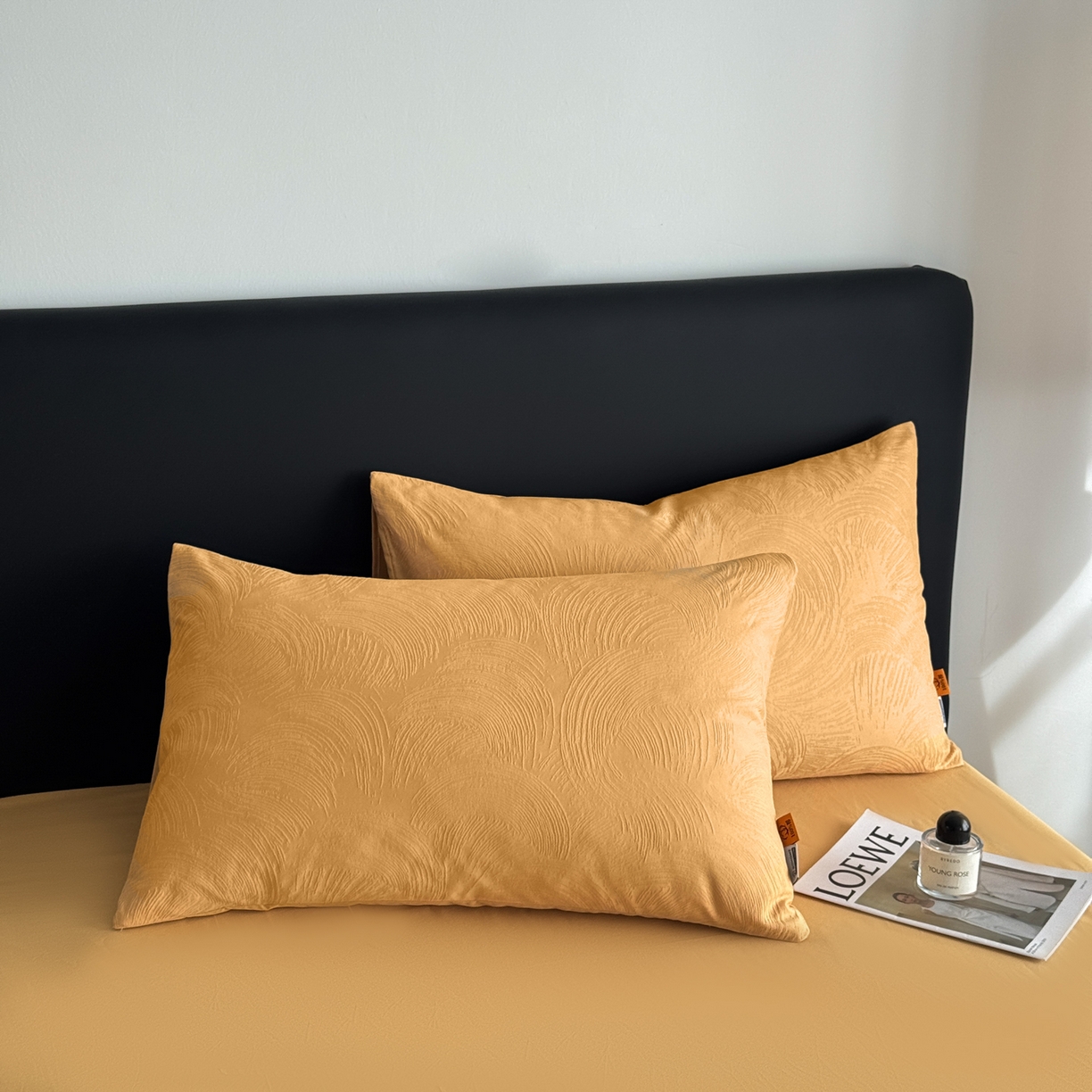 91家纺网 家纺一手货源 找家纺 简宜家居（朝初家纺） 2026新款四季40支全棉提花纯棉四件套--彩绘系列 彩绘-橘光