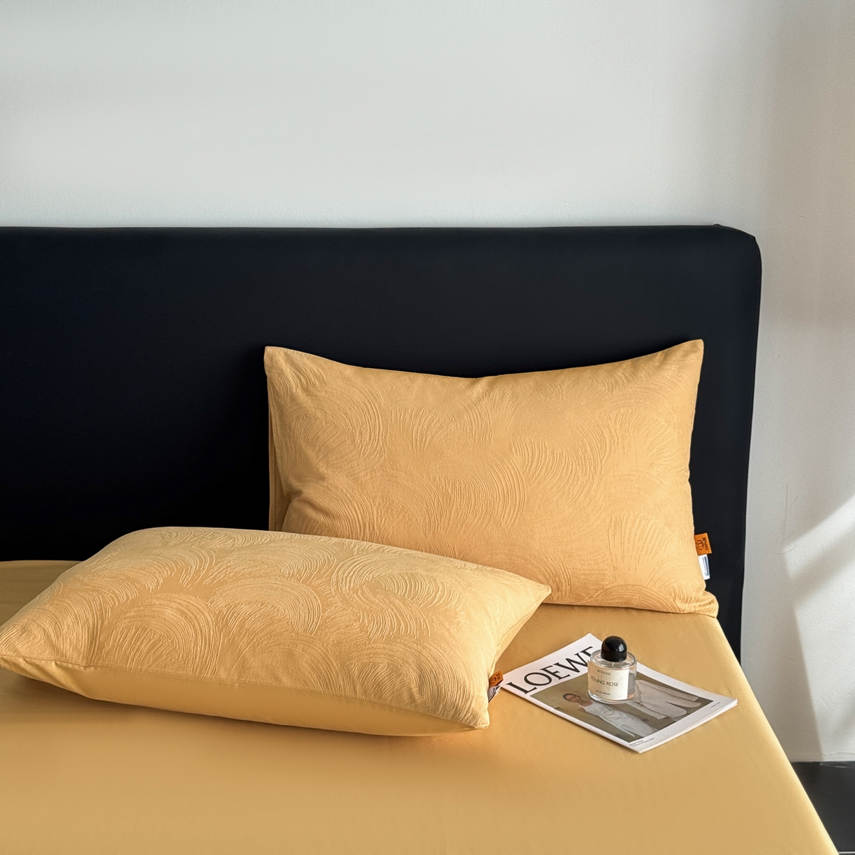 91家纺网 家纺一手货源 找家纺 简宜家居（朝初家纺） 2026新款四季40支全棉提花纯棉四件套--彩绘系列 彩绘-橘光