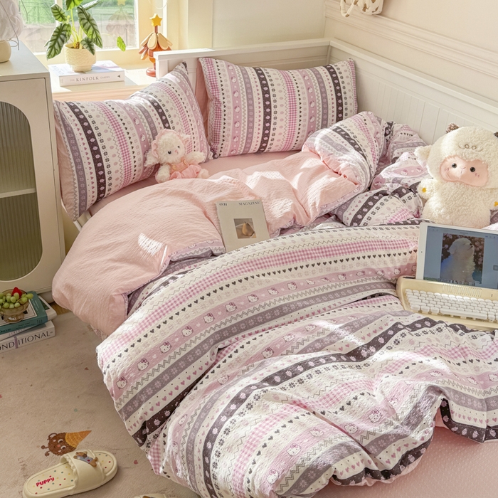 91家纺网 家纺一手货源 找家纺 赛琳 2026新款春夏款泡芙纱双层纱加厚费尔岛系列四件套（有买家秀） 猫咪集粉