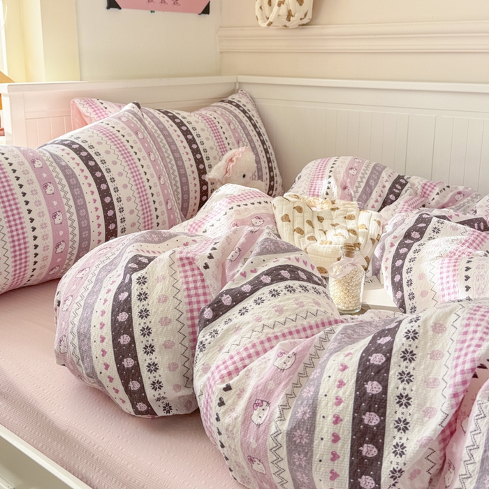 91家纺网 家纺一手货源 找家纺 赛琳 2026新款春夏款泡芙纱双层纱加厚费尔岛系列四件套（有买家秀） 猫咪集粉