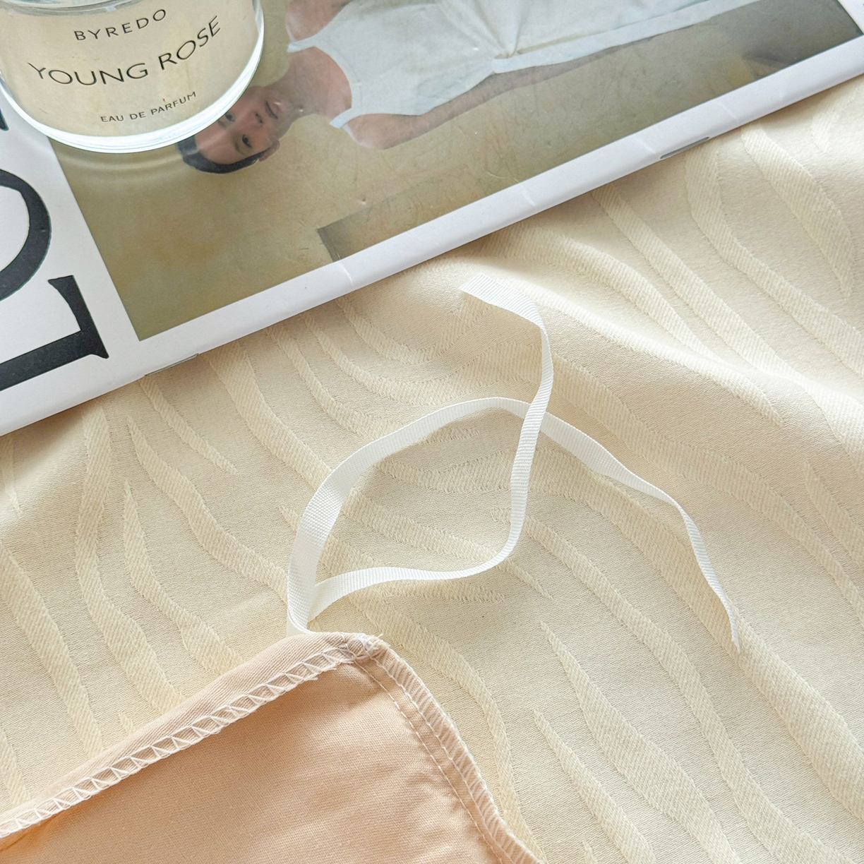 91家纺网 家纺一手货源 找家纺 简宜家居（朝初家纺） 2026新款四季40支全棉提花纯棉四件套--彩绘系列 青禾纹-奶咖