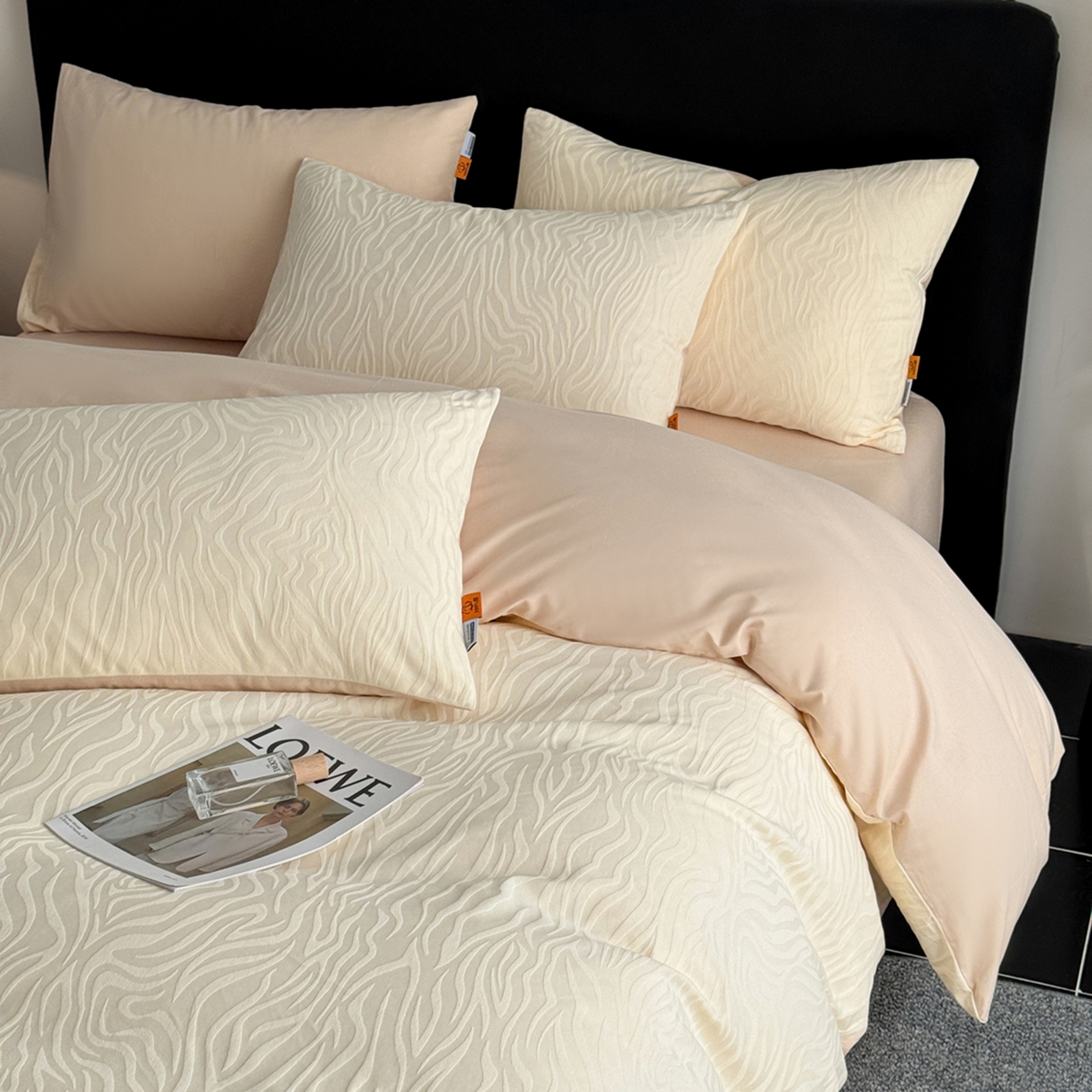 91家纺网 家纺一手货源 找家纺 简宜家居（朝初家纺） 2026新款四季40支全棉提花纯棉四件套--彩绘系列 青禾纹-奶咖