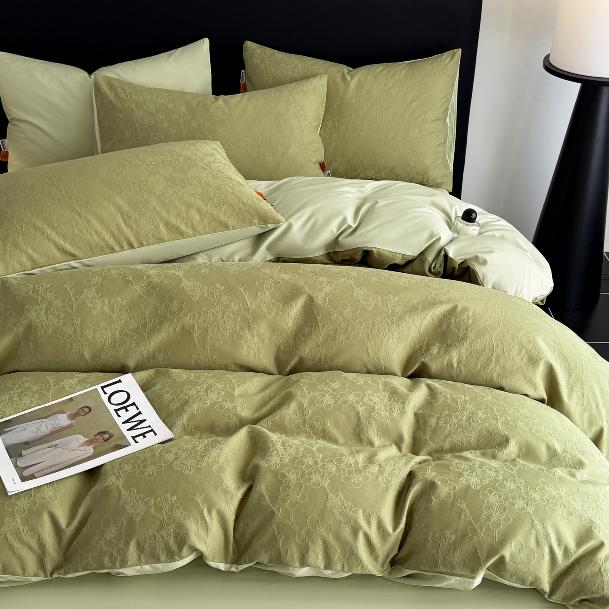 91家纺网 家纺一手货源 找家纺 简宜家居（朝初家纺） 2026新款四季40支全棉提花纯棉四件套--彩绘系列 青枝-梅影