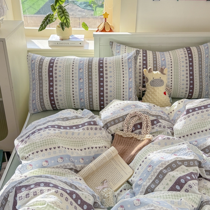 91家纺网 家纺一手货源 找家纺 赛琳 2026新款春夏款泡芙纱双层纱加厚费尔岛系列四件套（有买家秀） 猫咪集蓝