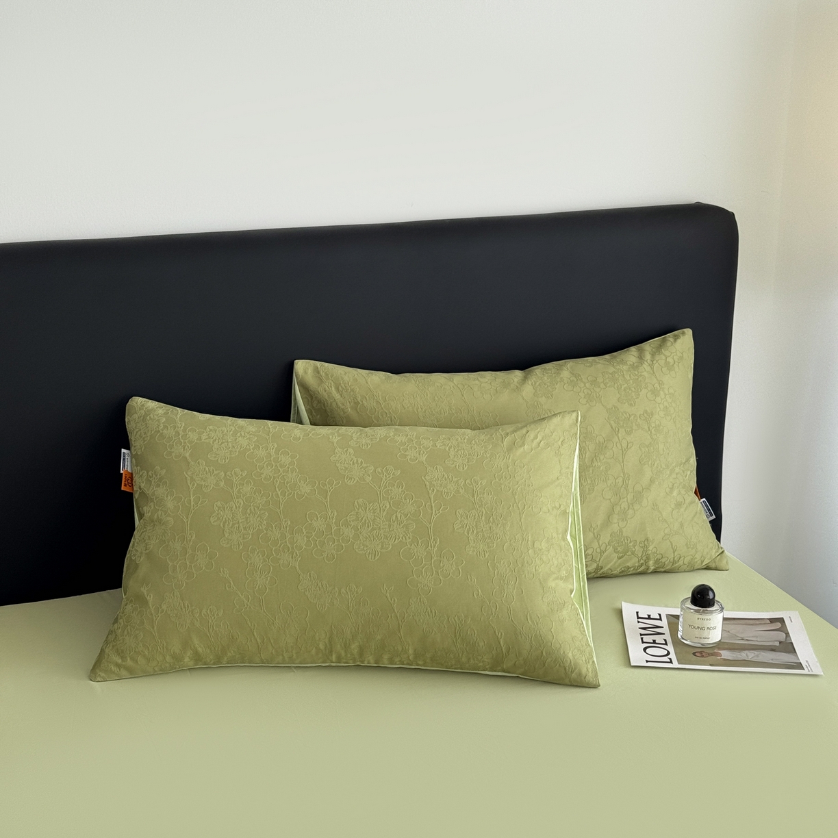 91家纺网 家纺一手货源 找家纺 简宜家居（朝初家纺） 2026新款四季40支全棉提花纯棉四件套--彩绘系列 青枝-梅影