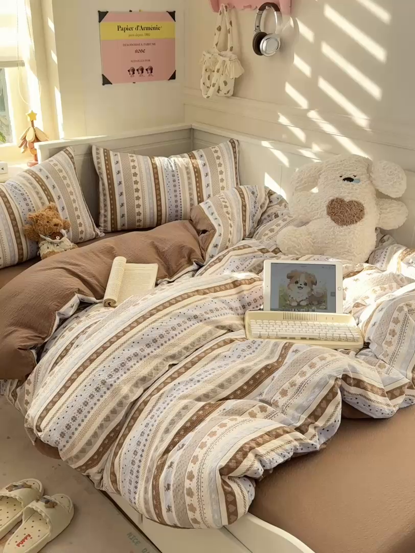 91家纺网 家纺一手货源 找家纺 赛琳 2026新款春夏款泡芙纱双层纱加厚费尔岛系列四件套（有买家秀） 小鹿织棉