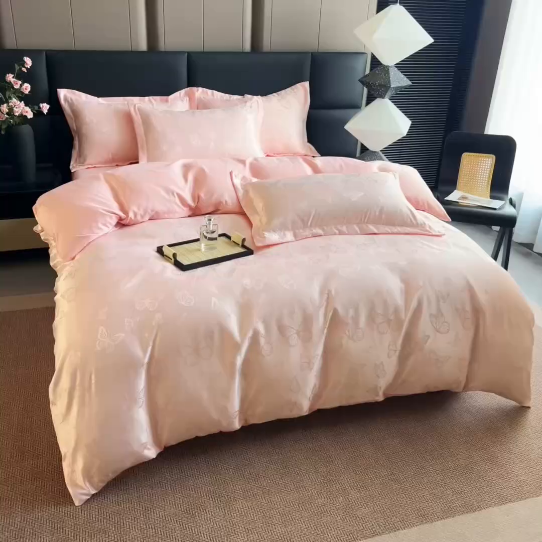 91家纺网 家纺一手货源 找家纺 畅畅家纺 2026春夏新款高档轻奢水洗真丝提花四件套夏天纯色床单床笠 蝶之恋-淡玉