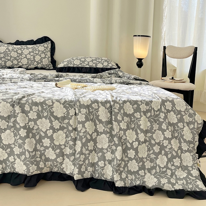 91家纺网 家纺一手货源 找家纺 vip被业 2026新款新疆棉花双层纱皱皱纱法式赫本风韩版小香ins风空调夏被 芳华一梦