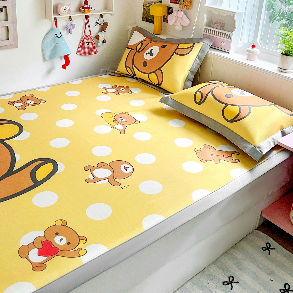 91家纺网 家纺一手货源 找家纺 KT猫直营店 2026新款数码卡通印花凉感冰丝软凉席席子 波点熊-席