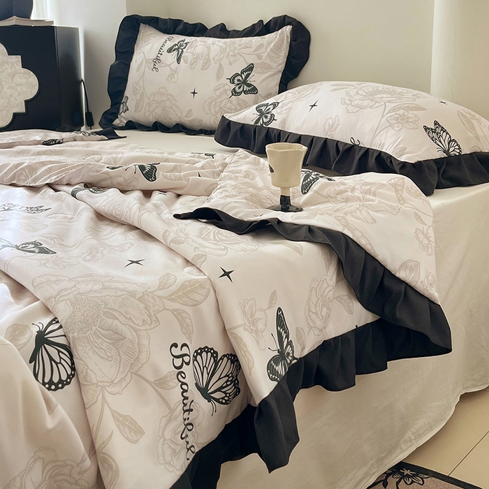 91家纺网 家纺一手货源 找家纺 vip被业 2026新款新疆棉花双层纱皱皱纱法式赫本风韩版小香ins风空调夏被 蝴蝶泉边