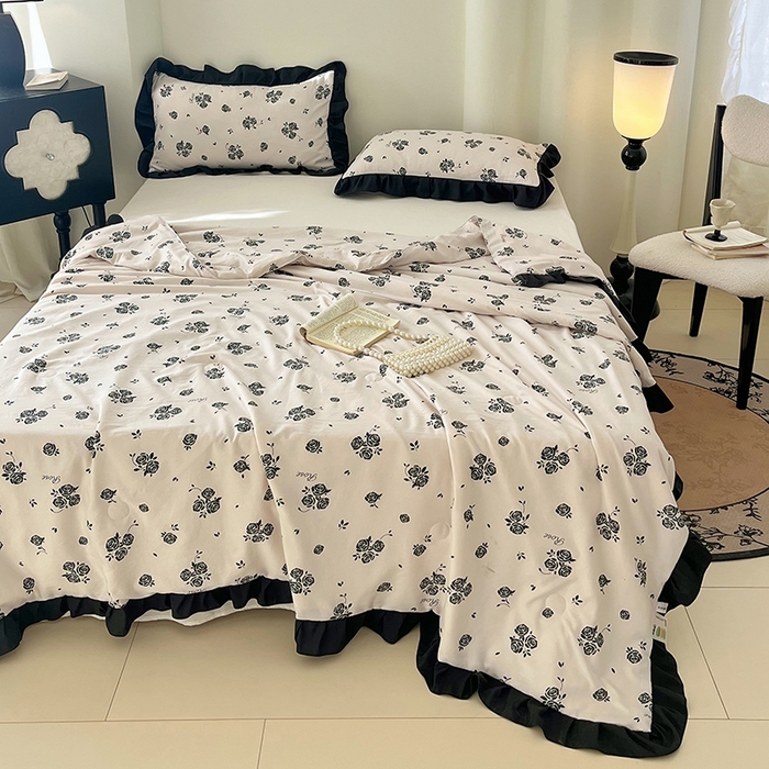 91家纺网 家纺一手货源 找家纺 vip被业 2026新款新疆棉花双层纱皱皱纱法式赫本风韩版小香ins风空调夏被 时间煮雨