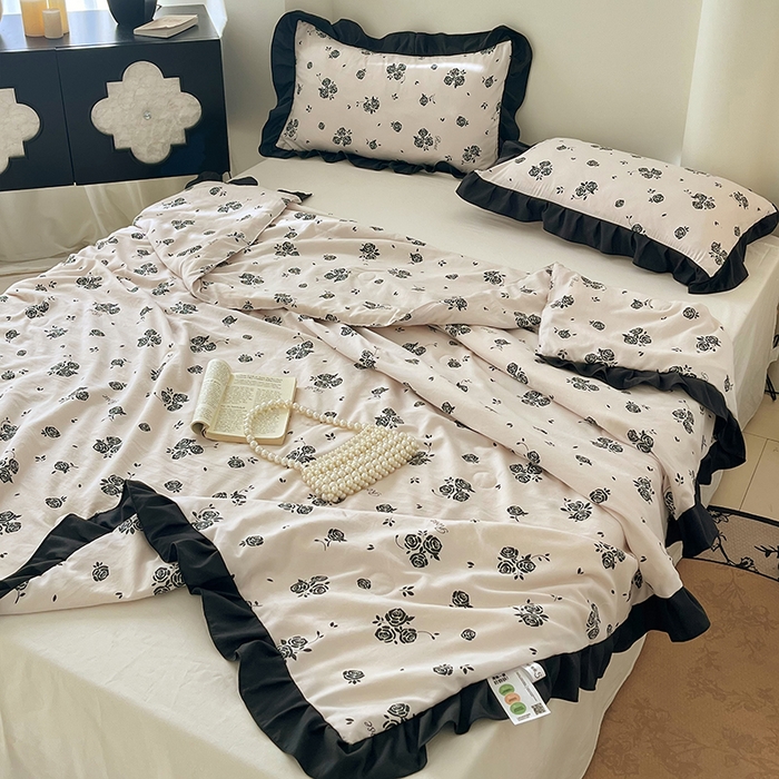 91家纺网 家纺一手货源 找家纺 vip被业 2026新款新疆棉花双层纱皱皱纱法式赫本风韩版小香ins风空调夏被 时间煮雨