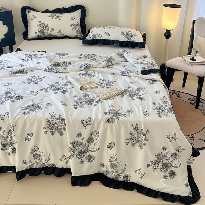 91家纺网 家纺一手货源 找家纺 vip被业 2026新款新疆棉花双层纱皱皱纱法式赫本风韩版小香ins风空调夏被 月半夜曲