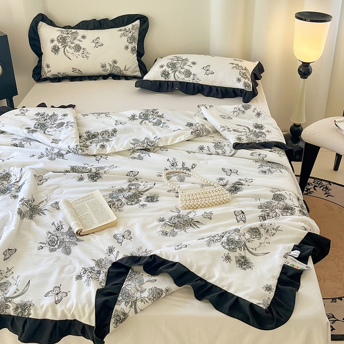 91家纺网 家纺一手货源 找家纺 vip被业 2026新款新疆棉花双层纱皱皱纱法式赫本风韩版小香ins风空调夏被 月半夜曲