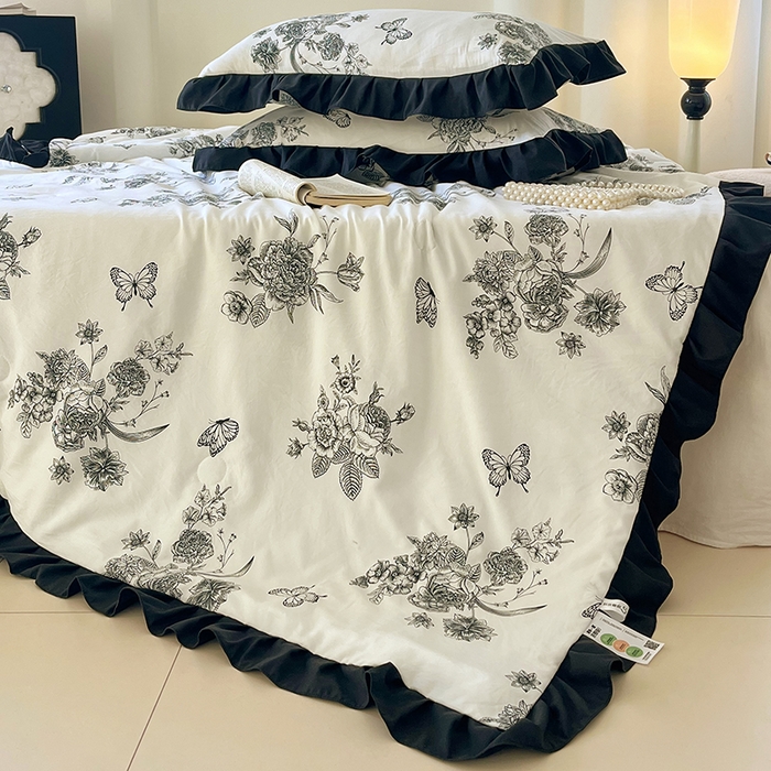 91家纺网 家纺一手货源 找家纺 vip被业 2026新款新疆棉花双层纱皱皱纱法式赫本风韩版小香ins风空调夏被 月半夜曲