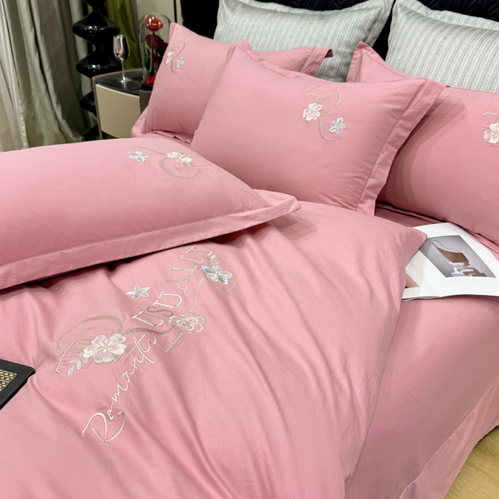 91家纺网 家纺一手货源 找家纺 昊翔家纺 2026全棉纯棉刺绣花四件套40支长绒棉100% 棉礼盒包装 春妍-贵族粉