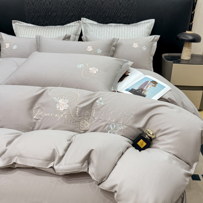 91家纺网 家纺一手货源 找家纺 昊翔家纺 2026全棉纯棉刺绣花四件套40支长绒棉100% 棉礼盒包装 春妍-银灰